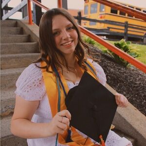 Hi!! I’m Lexie and welcome to my closet 🤍